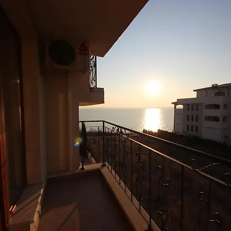 Apartment Menada Royal Bay *